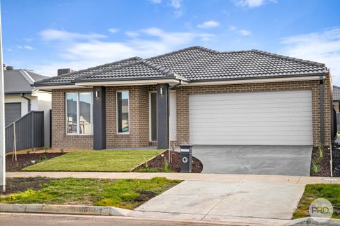 49 Verdale Drive, ALFREDTON VIC 3350