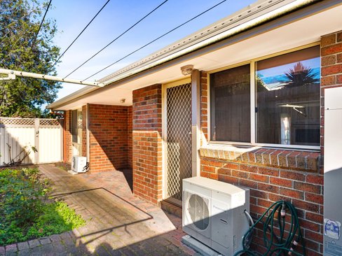 49 40 Donald Street Blackburn South 3130