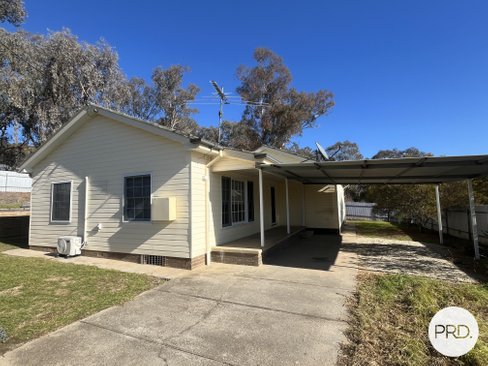 495 Hanna Street, HAMILTON VALLEY NSW 2641