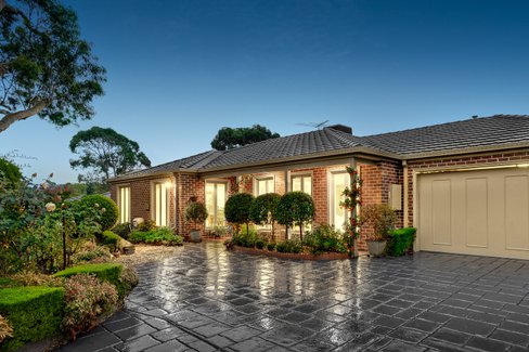 4A Woodside Avenue Ringwood 3134