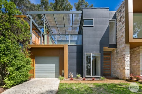 4B Hickory Lane, CRESWICK VIC 3363