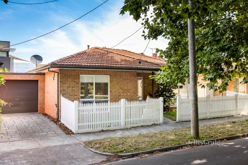 4D Oakleigh Road Ormond 3204