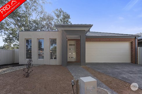 5 Argyle Lane, ASCOT VIC 3551