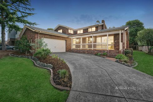 5 Autumn Grove Mooroolbark 3138