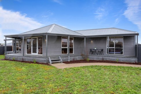 5 Ava Place, BONSHAW VIC 3352