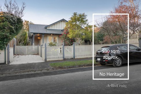 5 Belford Avenue Kew East 3102