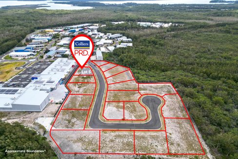 5 Bluewater Close, TAYLORS BEACH NSW 2316