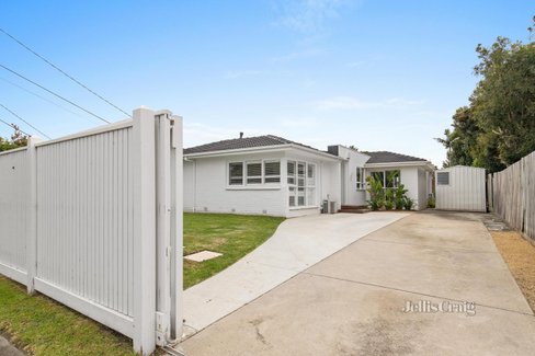 5 Brolga Avenue Chelsea Heights 3196