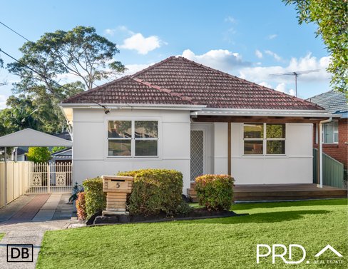 5 Browning Street, EAST HILLS NSW 2213