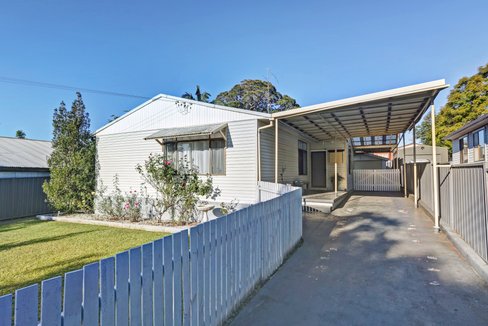 5 Bundarra Place, DAPTO NSW 2530
