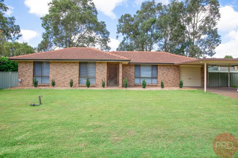 5 Cedar Close, METFORD NSW 2323
