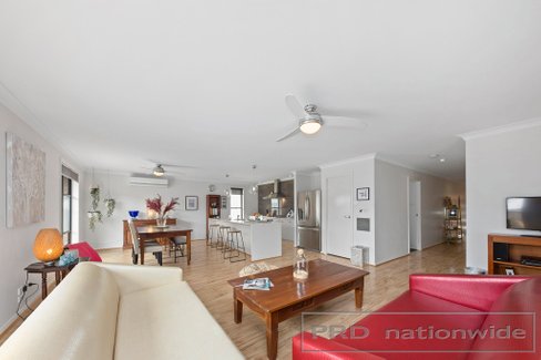 5 Champion Cres, GILLIESTON HEIGHTS NSW 2321