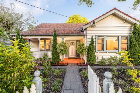 5 Charles Street Glen Iris 3146