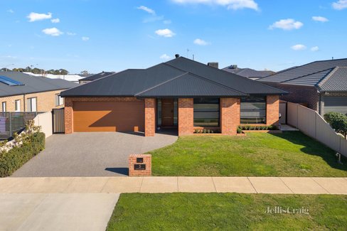 5 Continuance Way Delacombe 3356