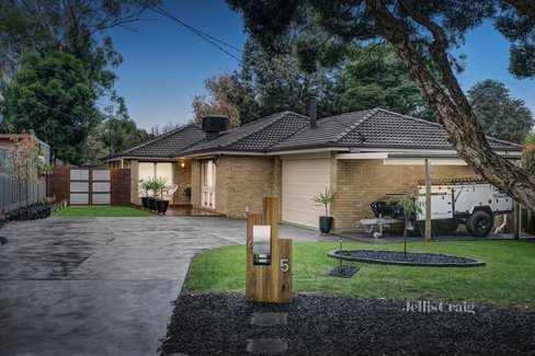 5 Epacris Court Ringwood 3134