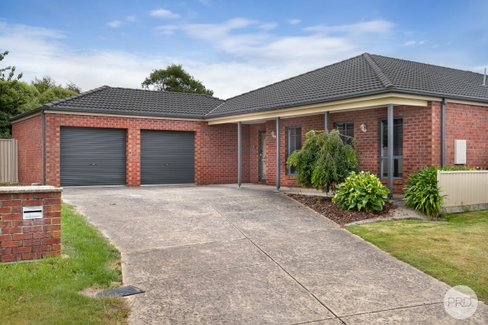 5 Fadden Court, DELACOMBE VIC 3356