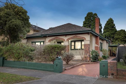 5 Fairview Avenue Camberwell 3124
