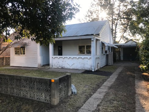 5 Gibbes Street, REGENTVILLE NSW 2745