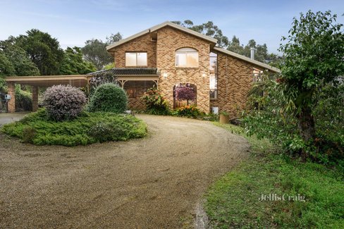 5 Gilba Place Lilydale 3140