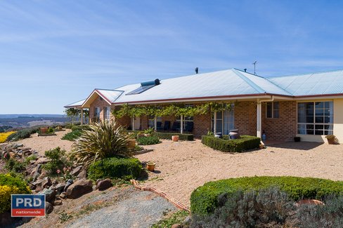 5 Greenhill Lane, BUNGENDORE NSW 2621