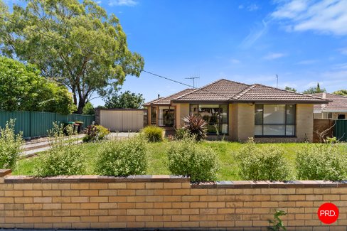 5 Hewitt Avenue, KENNINGTON VIC 3550