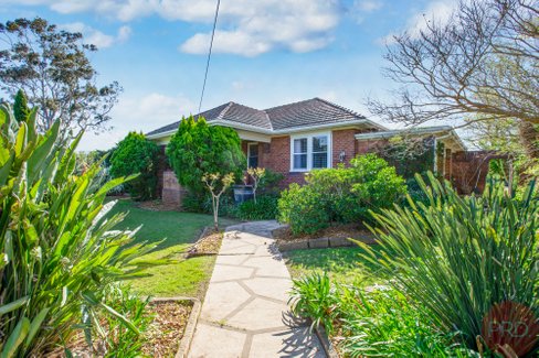 5 High Street, EAST MAITLAND NSW 2323