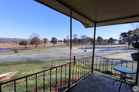 5 Jarvis Lane, TUMBARUMBA NSW 2653