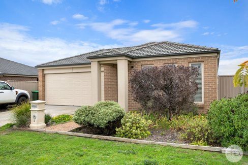 5 Kate Street, WINTER VALLEY VIC 3358