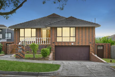 5 Kingston Street Mount Waverley 3149