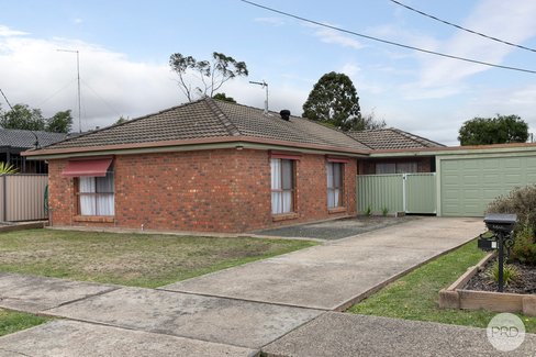 5 Kowree Crescent, SEBASTOPOL