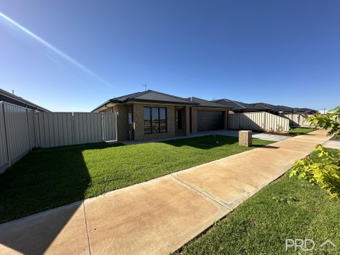 5 Lakepark Boulevard, MILDURA VIC 3500