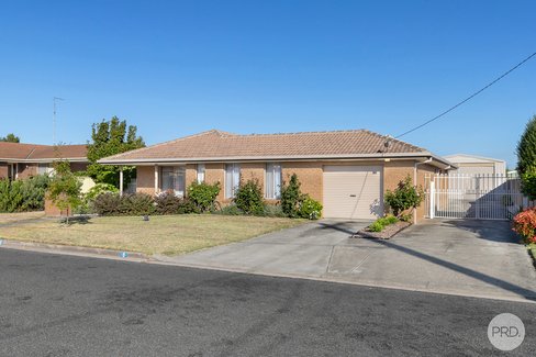 5 Lincoln Street, WENDOUREE