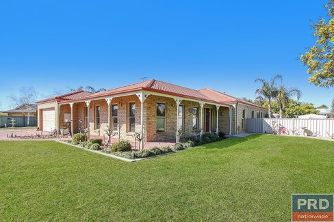 5 Lions Place, CULCAIRN NSW 2660