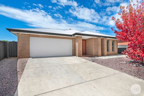 5 McTaggart Street, LUCAS VIC 3350