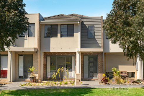 5 Melliodora Drive Mernda 3754