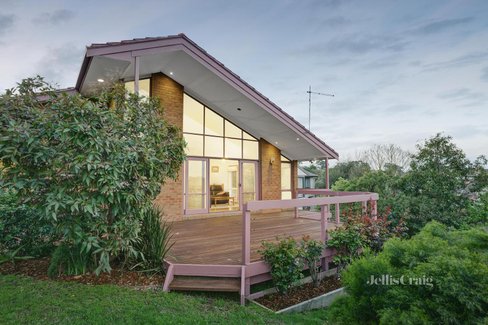 5 Mitchell Court Diamond Creek 3089