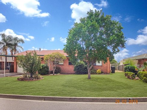 5 Morilla Street, TAMWORTH NSW 2340