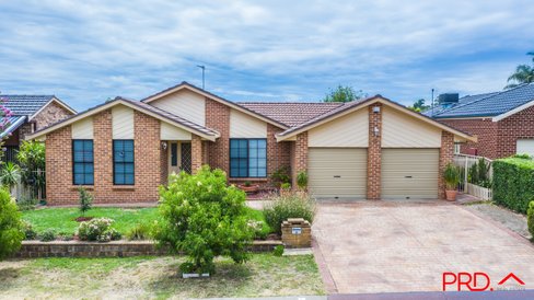 5 Noonga Crescent, TAMWORTH NSW 2340