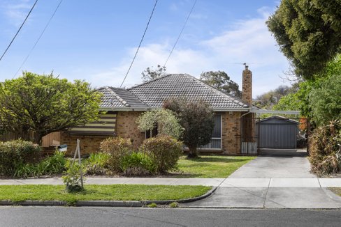 5 Oakham Avenue Burwood East 3151