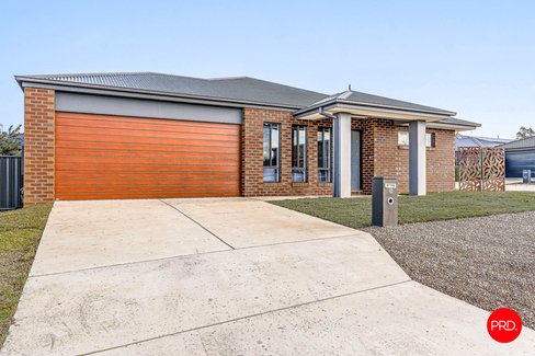 5 Pitt Place, STRATHFIELDSAYE
