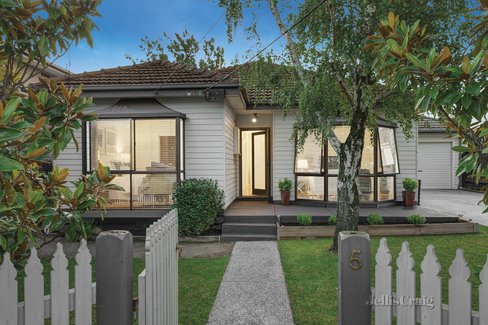 5 Plymouth Street Bentleigh East 3165