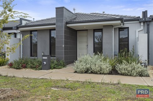 5 Ruedin Street, HUNTLY VIC 3551