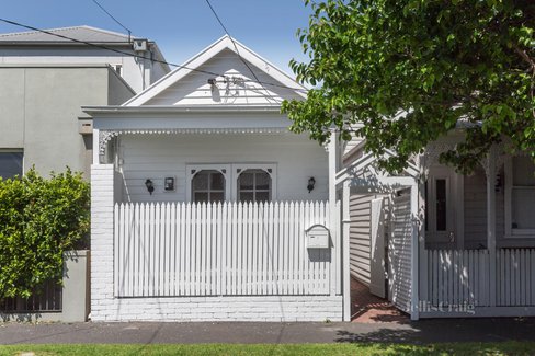 5 Spring Street East  Port Melbourne 3207