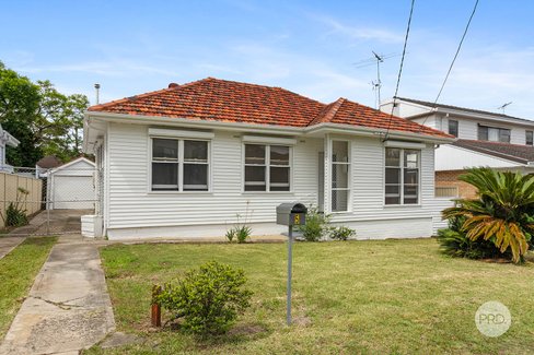 5 Stewart Avenue, PEAKHURST NSW 2210