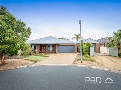 5 Studebaker Court, SHEPPARTON