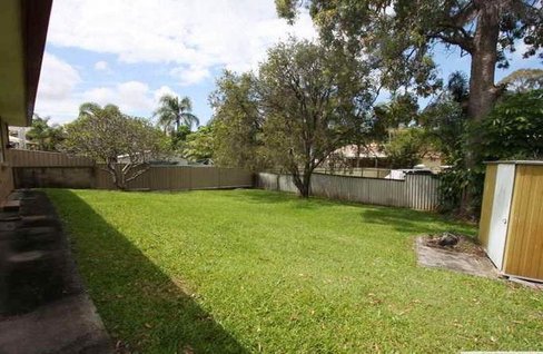 5 Sturt Street, MOLENDINAR QLD 4214