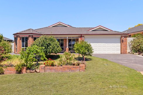 5 Valerie Close Mount Martha 3934