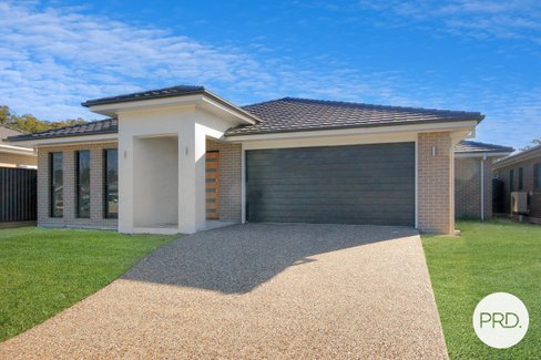 5 Vernon Circuit, KEW NSW 2439