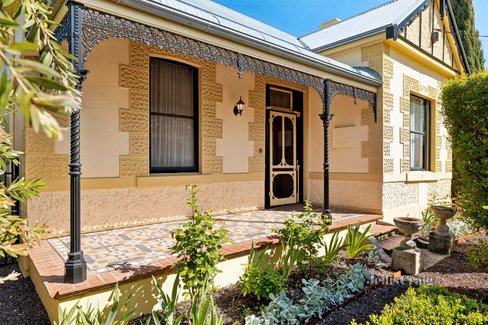 5 Vincent Street Castlemaine 3450