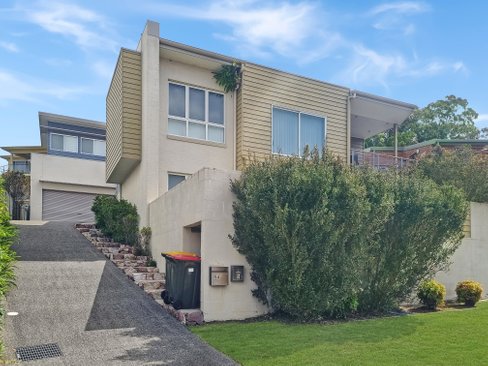 5 Vista Avenue, SOLDIERS POINT NSW 2317